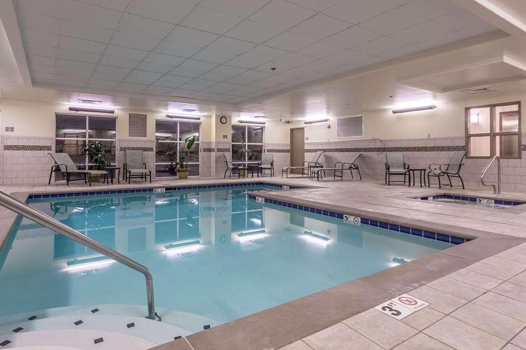 Country & By Radisson, At Cedar Bluff, Tn 2*