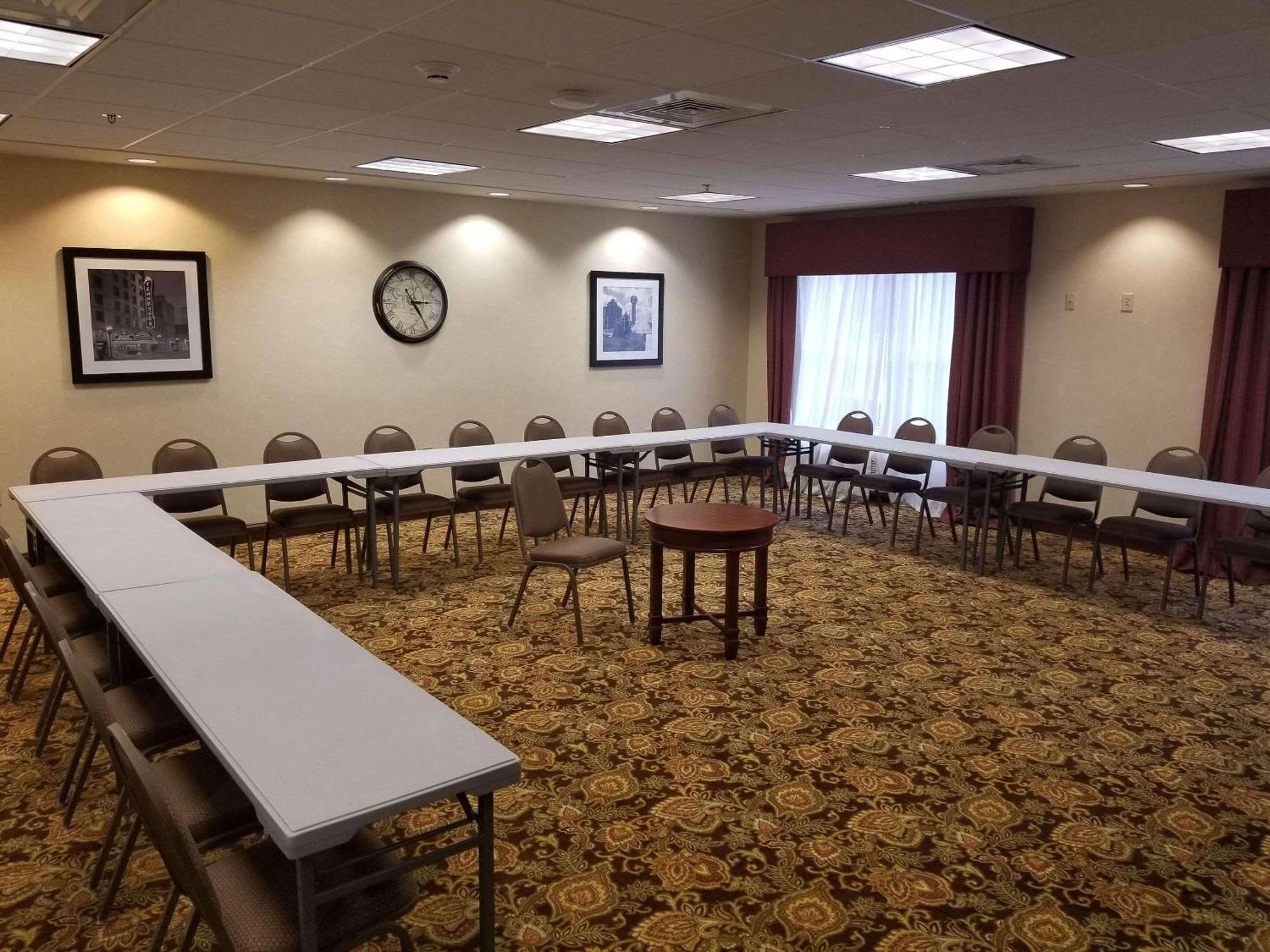 Country & By Radisson, At Cedar Bluff, Tn Hotel Knoxville