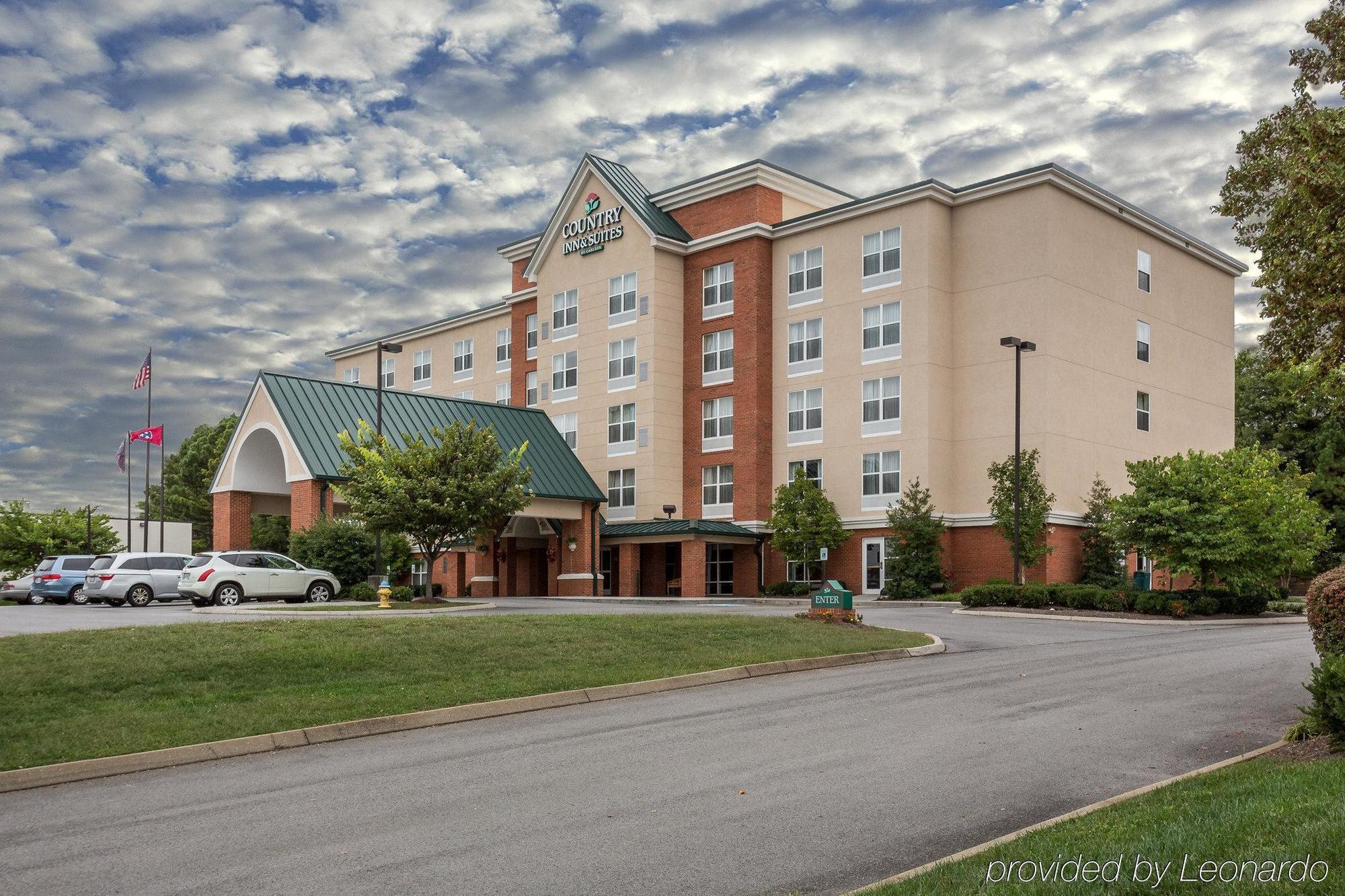 Hotel Country & By Radisson, At Cedar Bluff, Tn Knoxville