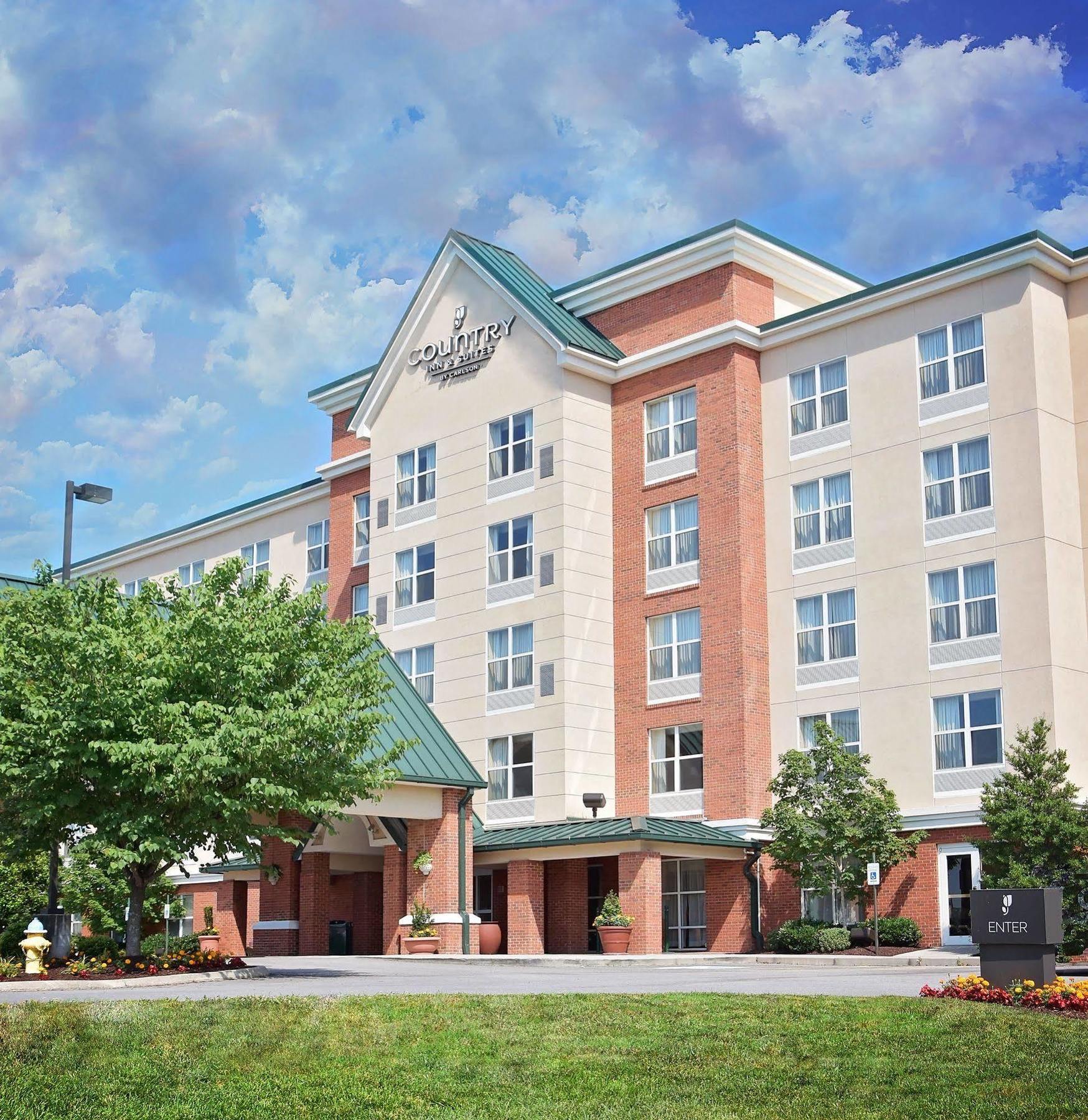 Hotel Country & By Radisson, At Cedar Bluff, Tn Knoxville
