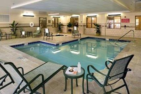 Country & By Radisson, At Cedar Bluff, Tn
